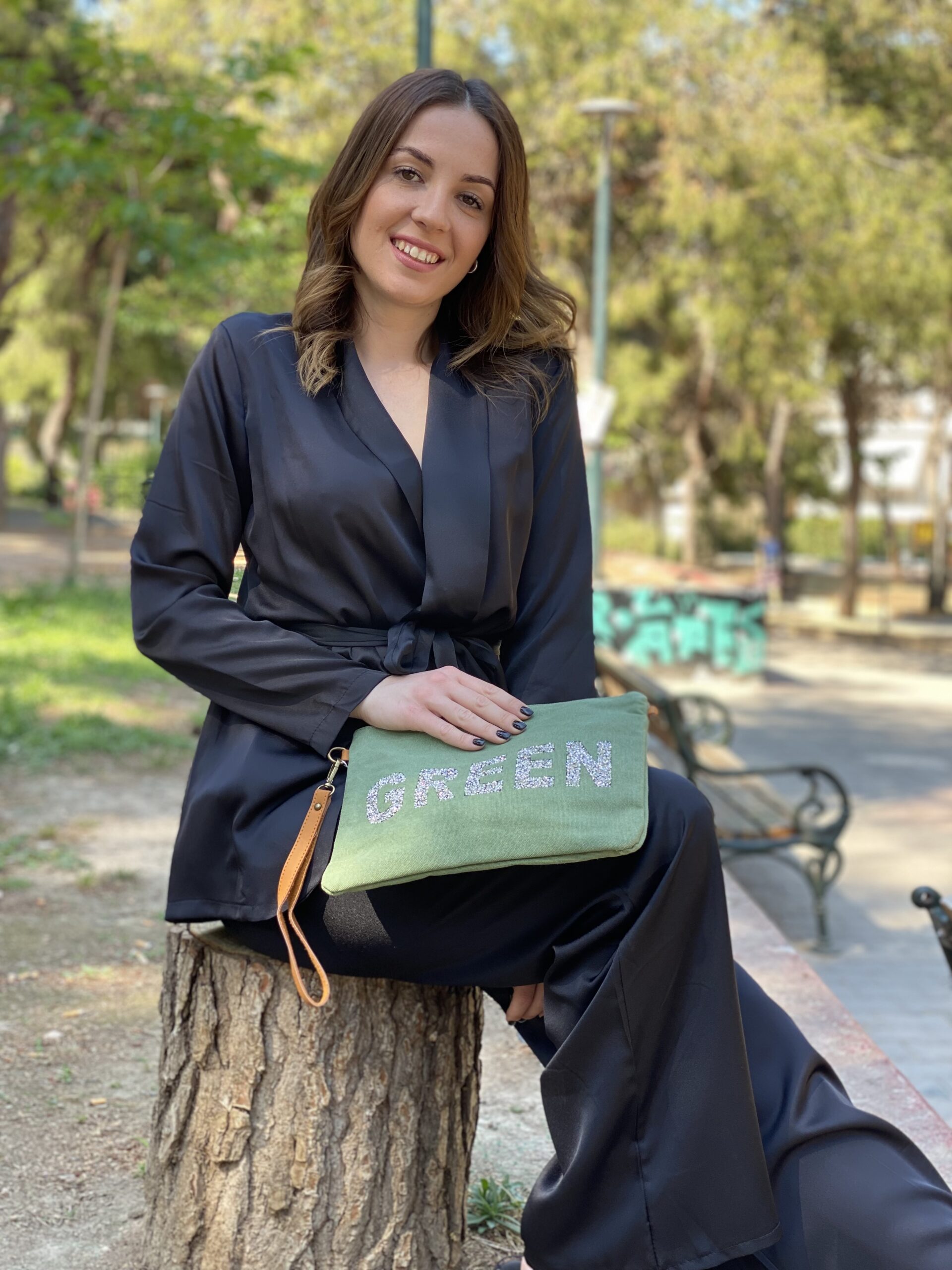 612CDD5B-B1EB-4608-BF81-8D1EBE211709